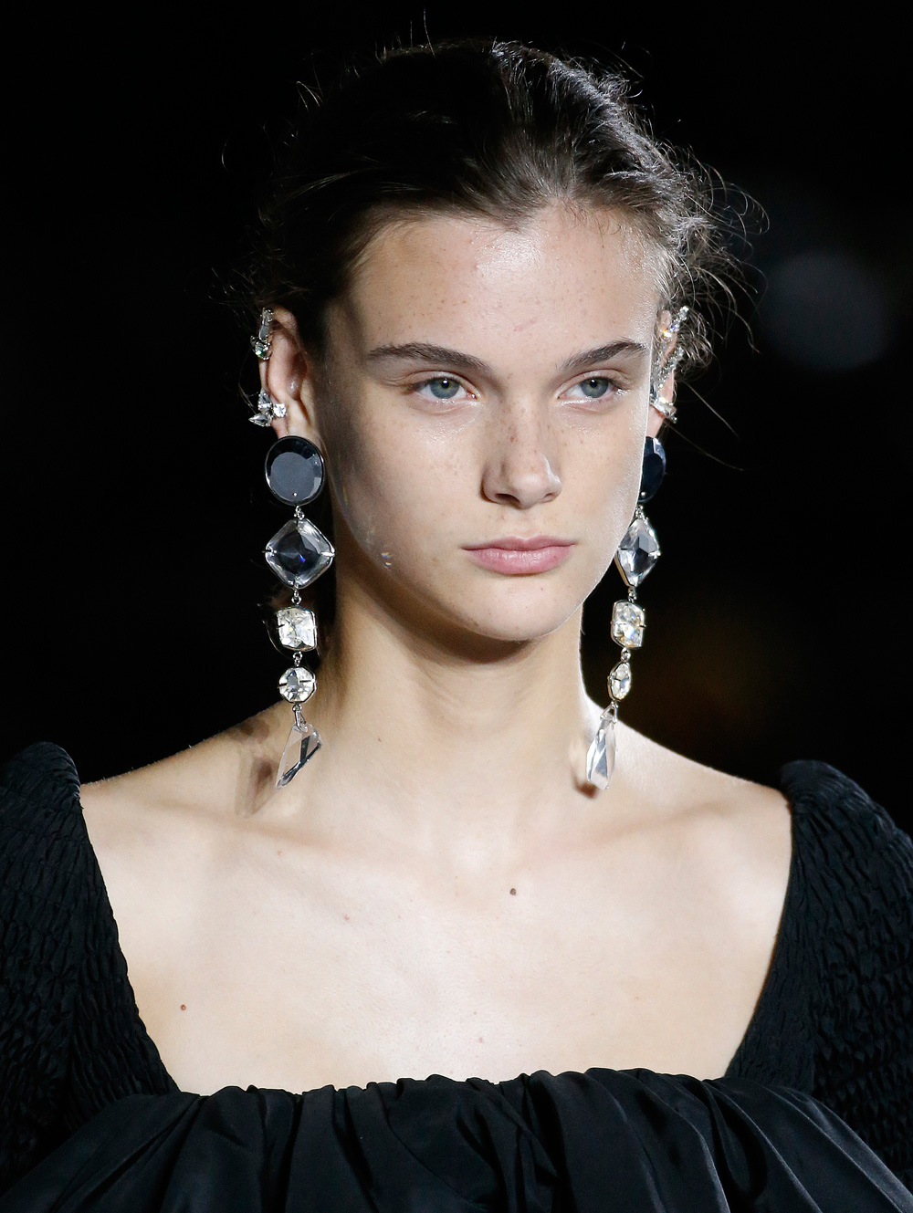 3 Best Beauty Looks from Milan & Paris Fashion Weeks | About Her