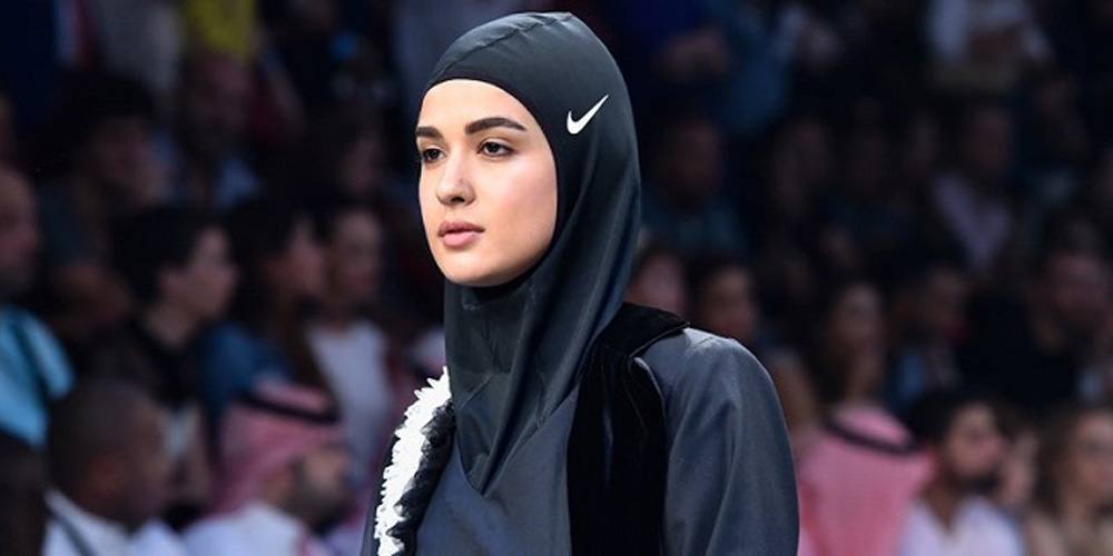 First Look at Nike's Hijab at Fashion Dubai | Her