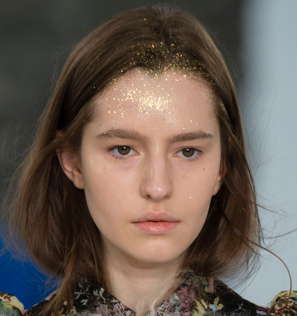 All the Best Autumn 2018 Beauty Trends from the Runways | About Her