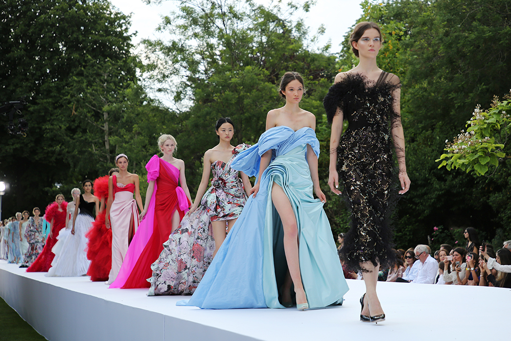 Paris Haute Couture Week: Ralph & Russo Taps into the 30s | About Her