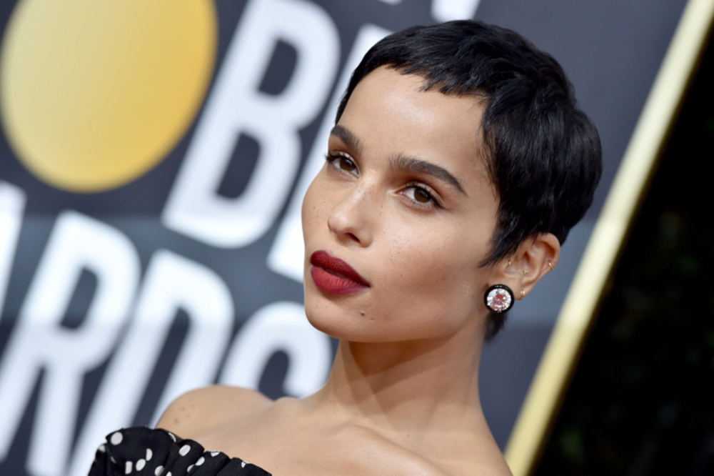 Retouch udtryk Desværre Get Zoë Kravitz's Golden Globe Beauty Look with This Step-By-Step Guide |  About Her