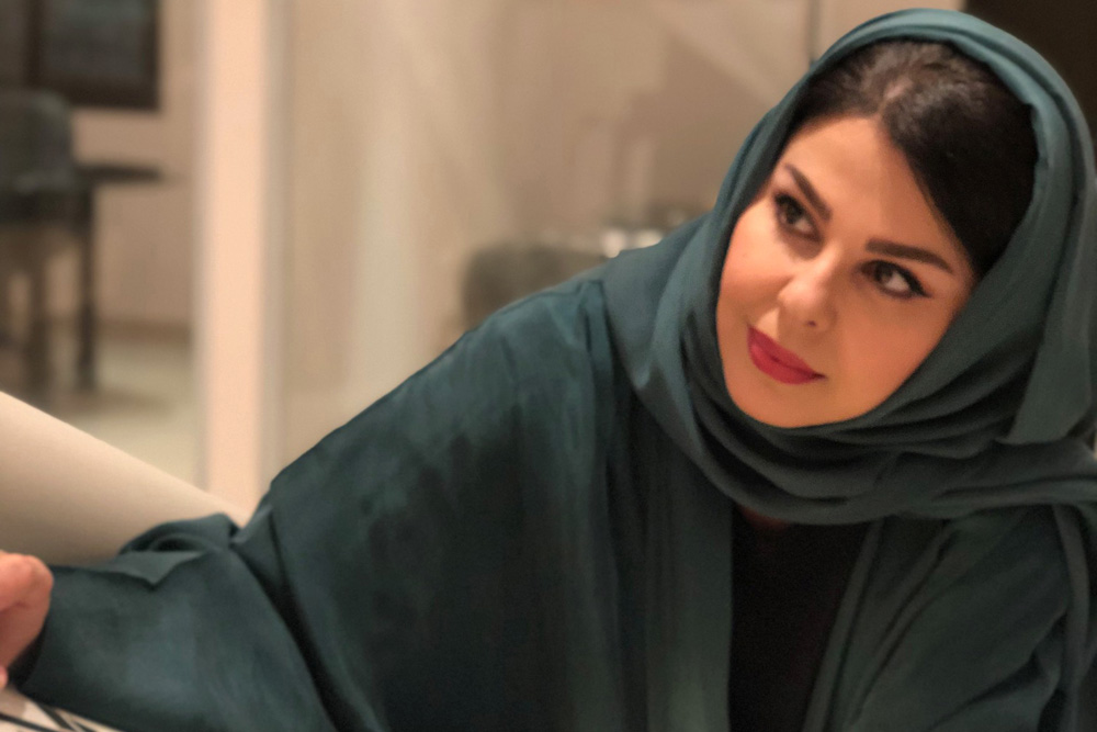 Saudi Artist Lulwah Al-Homoud Receives Award For Her Contributions To ...