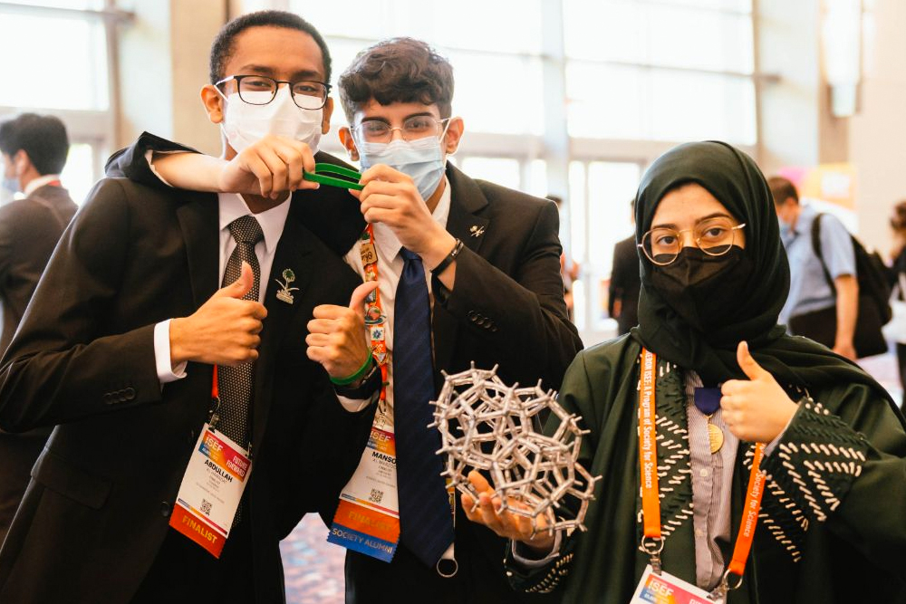 الطلاب السعوديون يفوزون بستة جوائز في معرض أتلانتا للعلوم