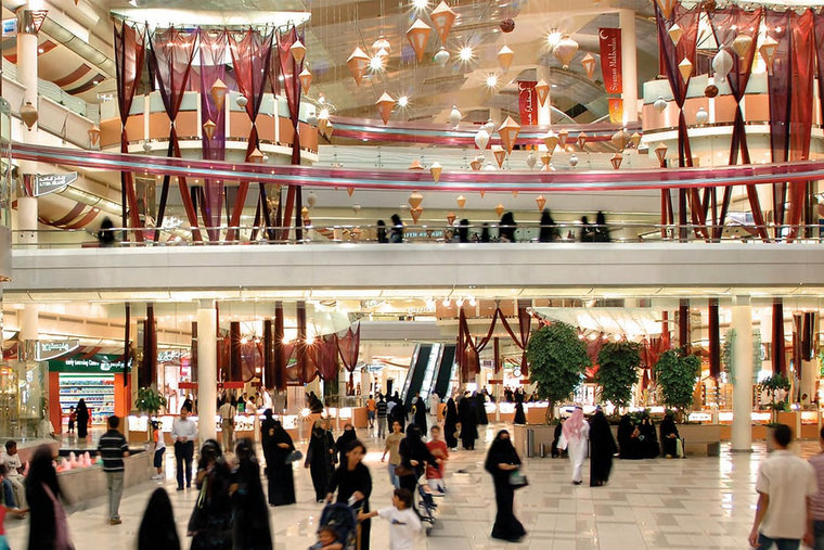 kingdom_tower_riyadh.jpg?itok=SGSUnjfT